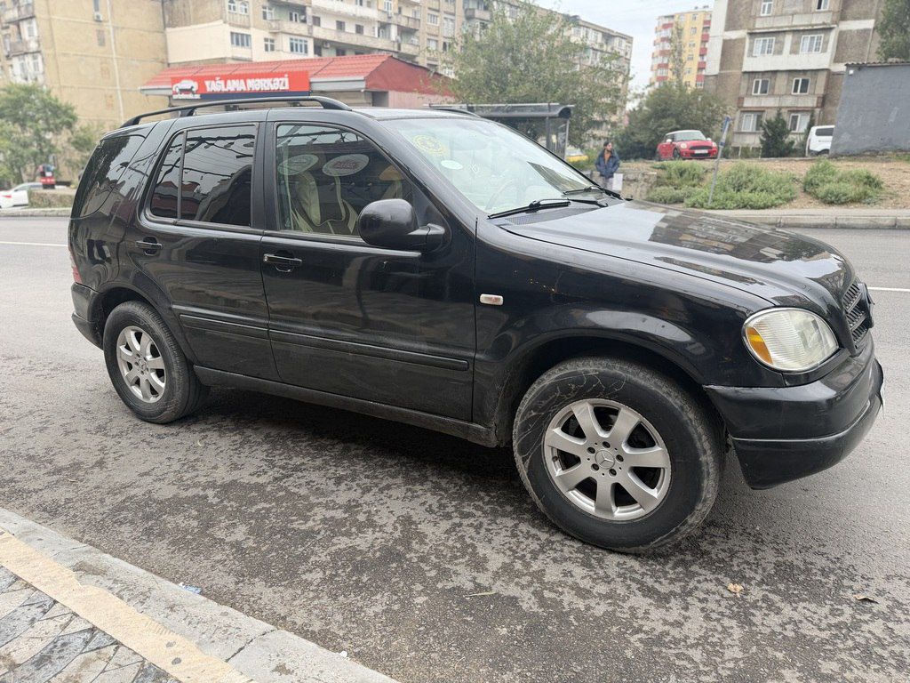 Mercedes ML 320, 3.2 L, 2001 il, 213 000 km 99-KX-811 — Avtomobillər, Bakı (4)