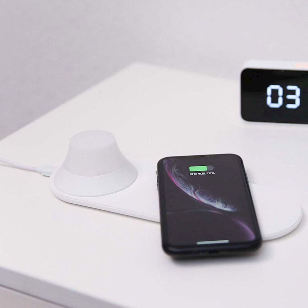 Simsiz şarj ilə masaüstü lampa Xiaomi Yeelight — Mallar, Bakı (3)