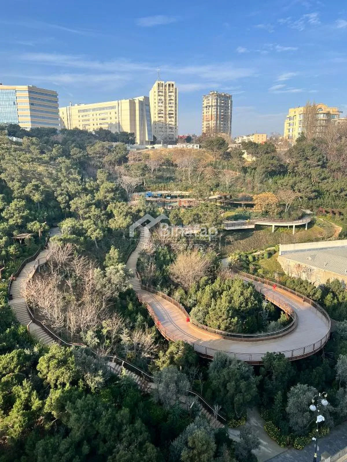 Satılır 3 otaqlı köhnə tikili 120 m², İçərişəhər metrosu, Səbail rayonu — Mənzil, Bakı (2)