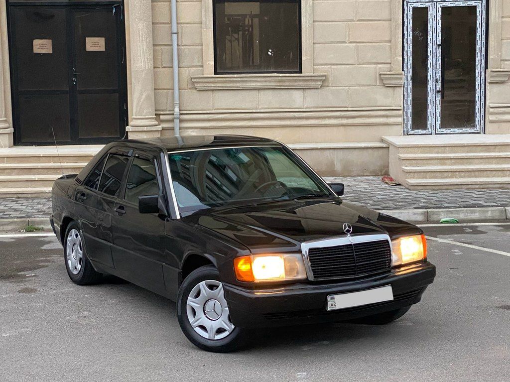 Mercedes 190, 2.0 L, 1993 il, 258 741 km — Avtomobillər, Sumqayıt (2)