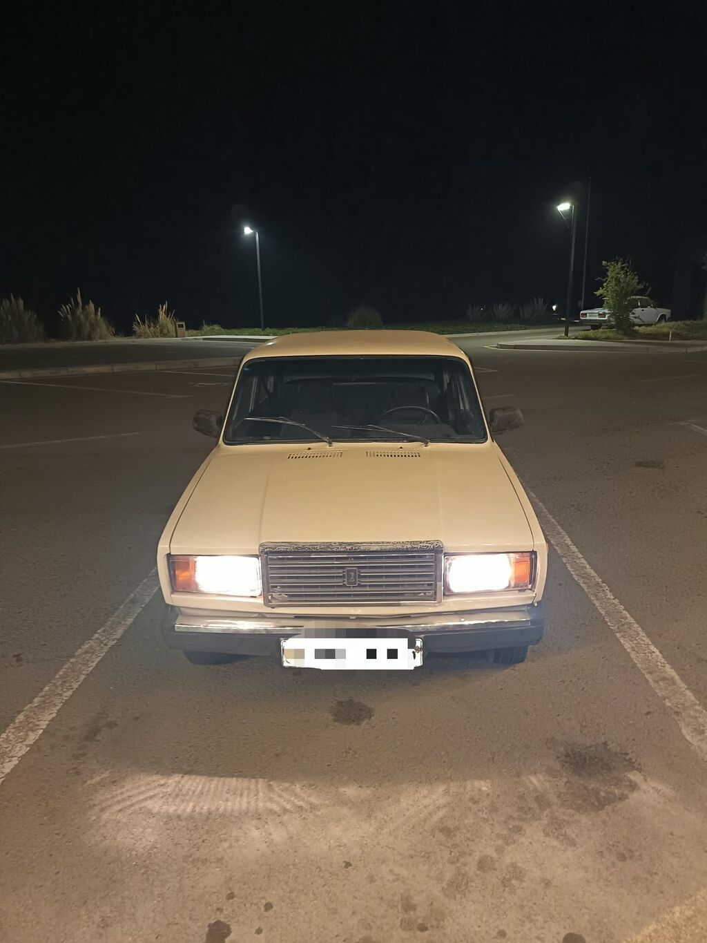 VAZ 21075sedan. 1984 cü il motor karopka ela mosta səs var. Çürüyü — Avtomobillər, Bakı (7)