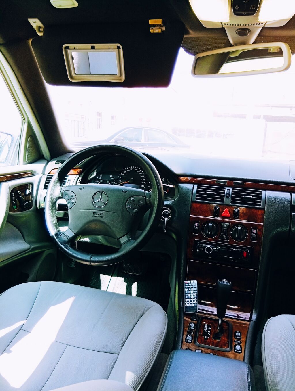 Mercedes-Benz E-Class: 2.2 l 2000 il Sedan 90-LC-416 — Avtomobillər, Xırdalan (8)