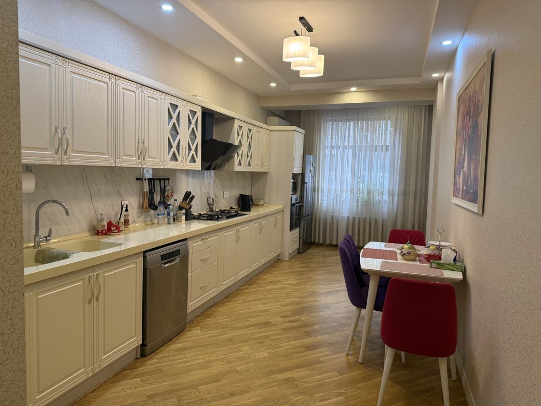 İcarəyə verilir 3 otaqlı yeni tikili 157 m² — Mənzil, Bakı (4)