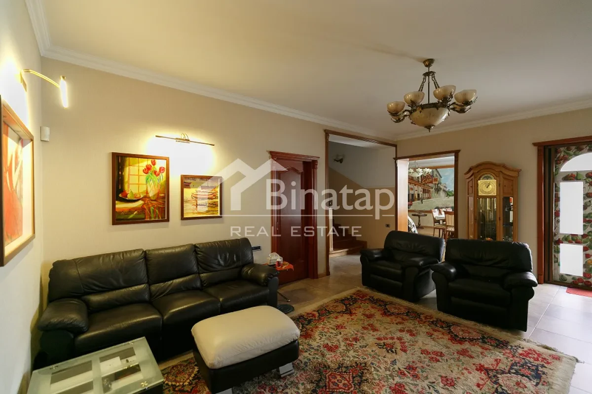 Satılır 8 otaqlı həyət evi / bağ evi 630 m², Gənclik metrosu, Nərimanov rayonu — Ev, villa, Bakı (5)