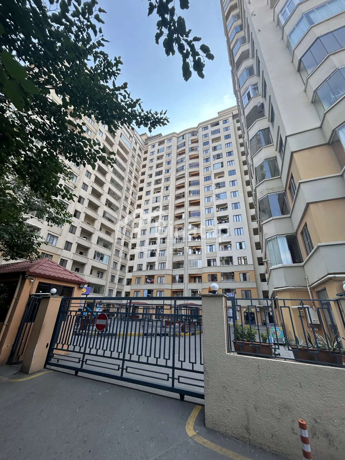 Satılır 4 otaqlı yeni tikili 134 m², Dərnəgül metrosu, Binəqədi rayonu — 360 000 ₼ · Bakı · Mənzil Satılır 4 otaqlı yeni tikili 134 m², Dərnəgül metrosu, Binəqədi rayonu — Bakı