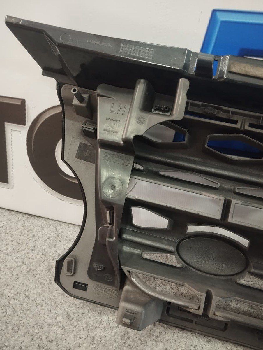 Land Rover Discovery 4 (2014-2016) radiator barmaqlığı — Ehtiyat hissələri və aksesuarlar, Bakı (5)
