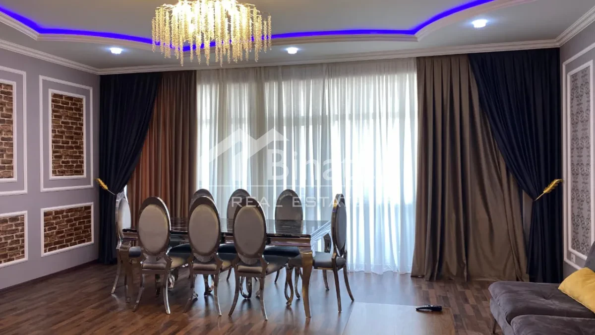 Satılır 5 otaqlı yeni tikili 310 m², 8 Noyabr metrosu, Nəsimi rayonu — 499 000 ₼ · Bakı · Mənzil Satılır 5 otaqlı yeni tikili 310 m², 8 Noyabr metrosu, Nəsimi rayonu — Bakı
