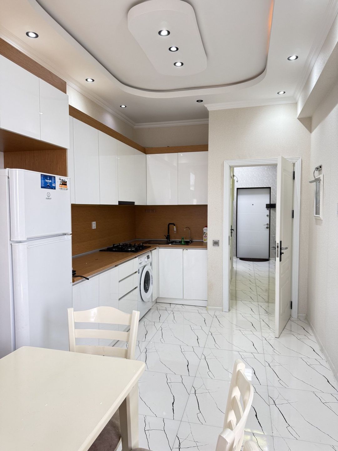 İcarəyə verilir 2 otaqlı yeni tikili 75 m² — Mənzil, Bakı (3)