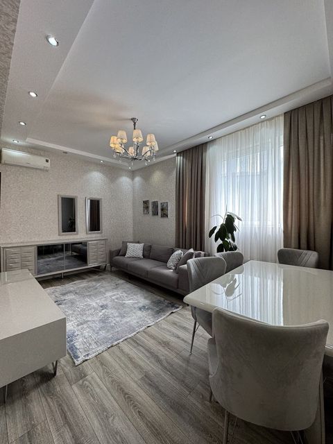 Satılır 2 otaqlı yeni tikili 65 m² — Bakı