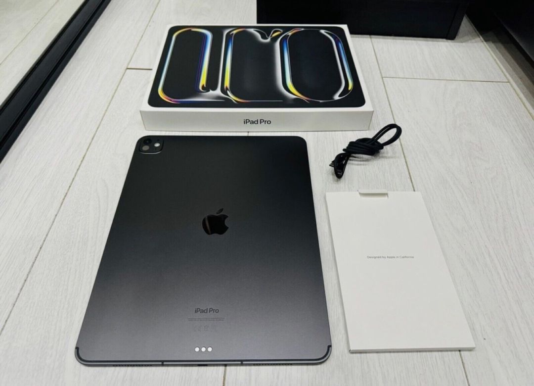 Apple iPad Pro 13” M4 1TB — Planshetlər, Bakı (4)