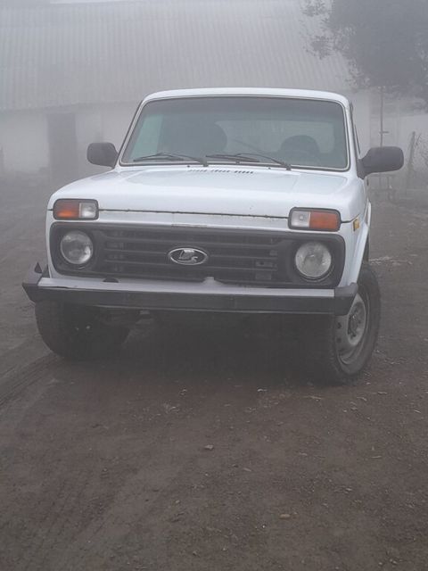 Lada (VAZ) Niva, 1.7 L, 2003 il, 100 000 km — Lerik