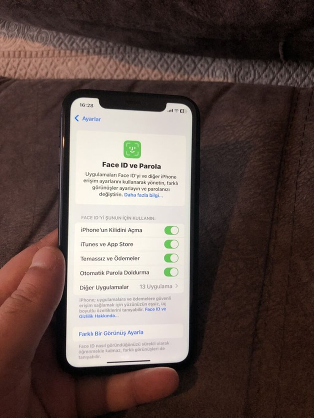 IPhone Xr, Qara, Face ID — Apple iPhone, Masazır (3)