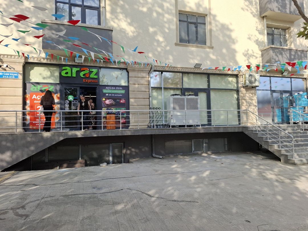 Satılır obyekt 204 m² — Əmlak, Bakı (11)