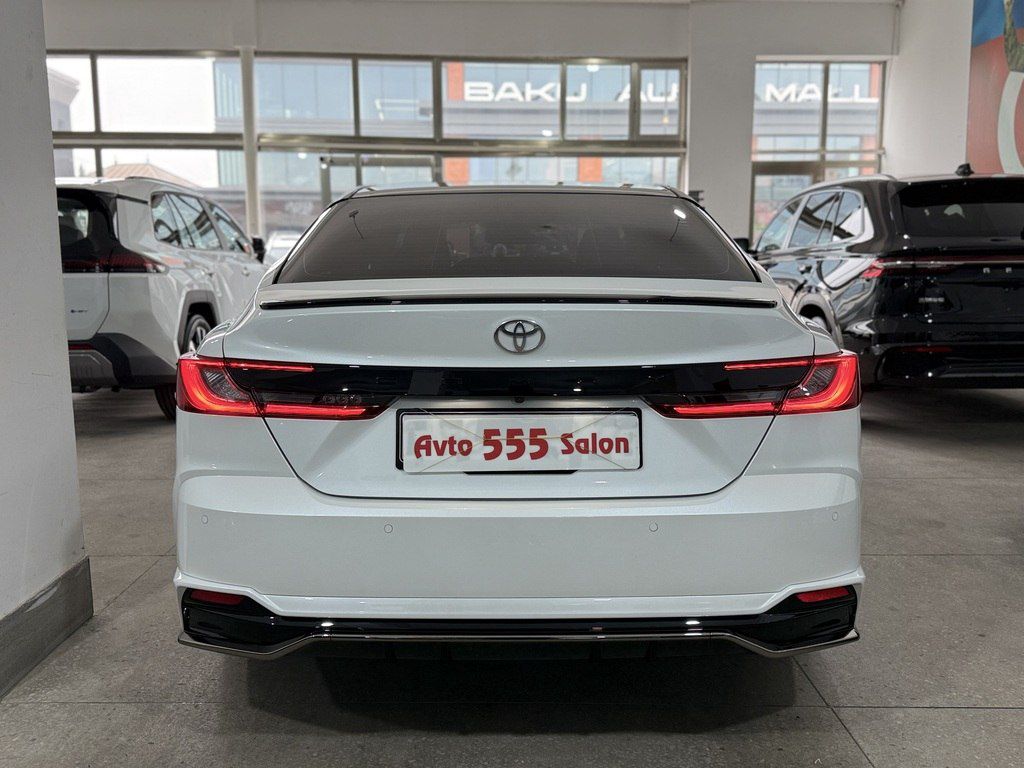 Toyota Camry, 2.0 L, 1 kWh, 2025 il, 2 900 km — Avtomobillər, Bakı (5)