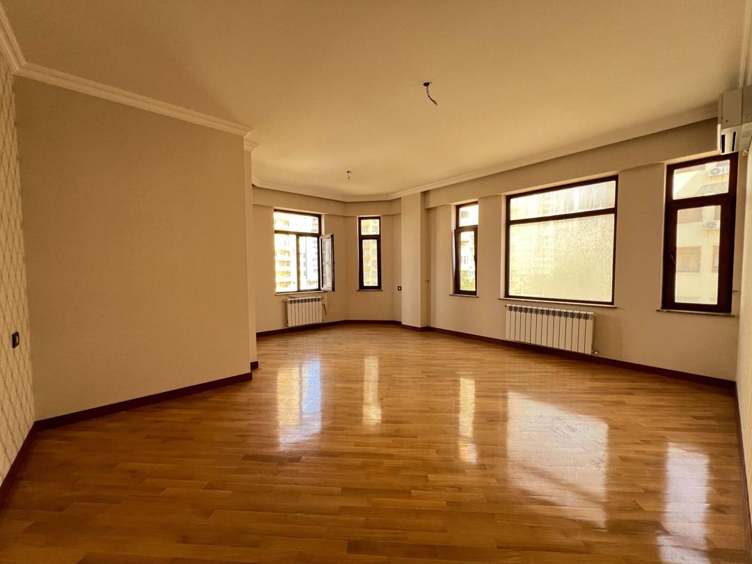 Satılır 3 otaqlı yeni tikili 130 m² — Mənzil, Bakı (7)