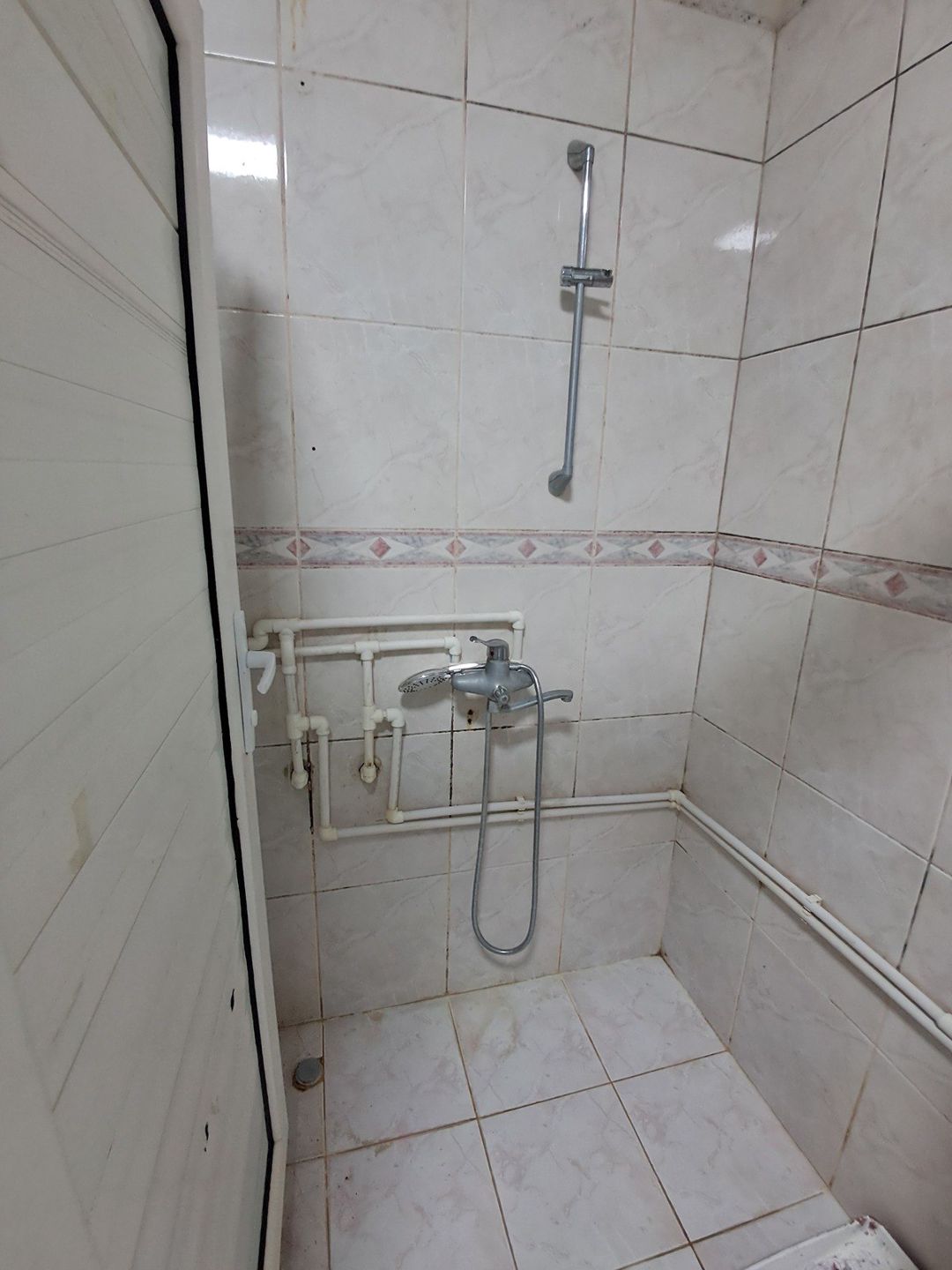 İcarəyə verilir 5 otaqlı köhnə tikili 160 m² — Mənzil, Bakı (2)