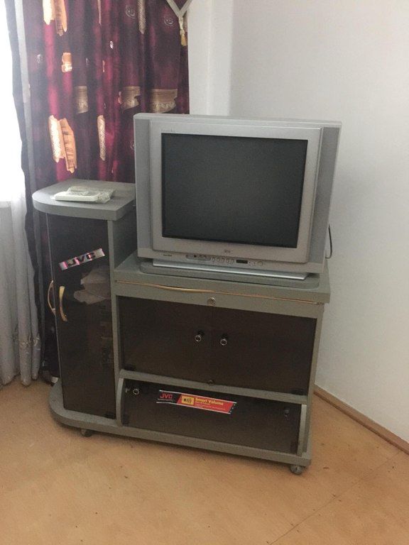 Televizor altlığı — TV və Video, Xırdalan (2)