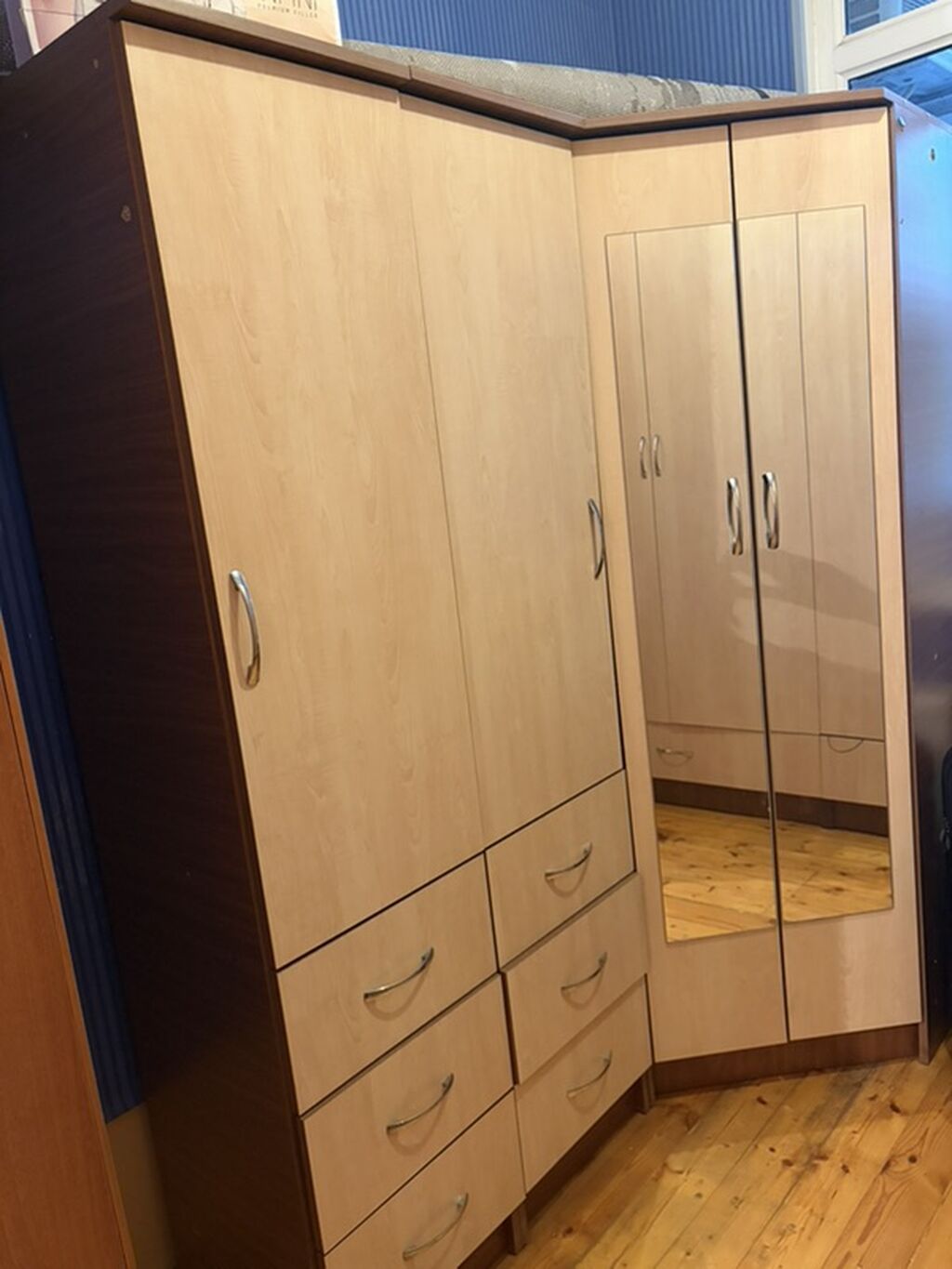 2 ci əl künc dolabı lazım olunmadığı üçün satılır 170 hündürlükdıdir — Şkaflar, Sumqayıt (4)