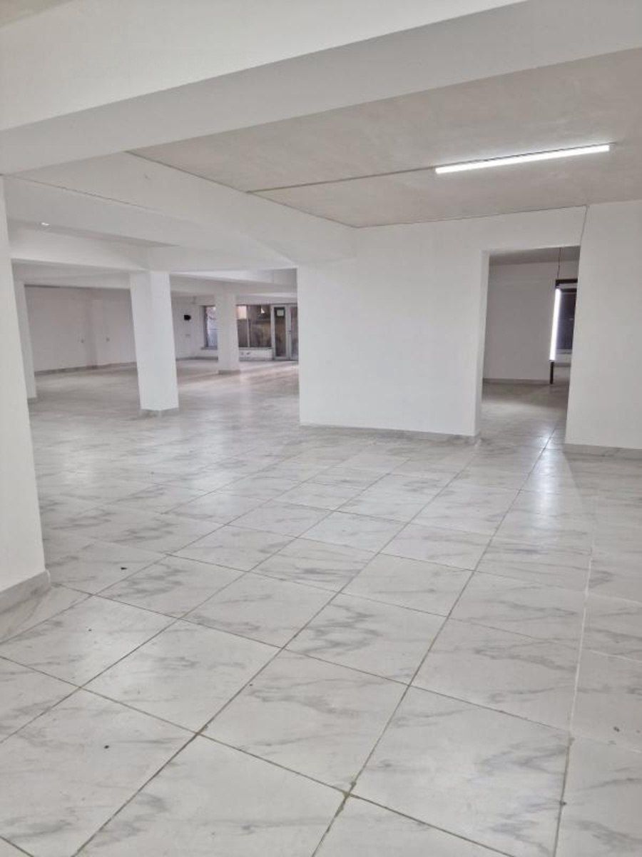Satılır obyekt 355 m² — Əmlak, Bakı (8)