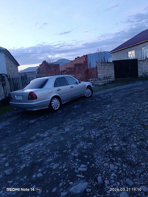 Mercedes C 220, 2.2 L, 1995 il, 320 180 km 10-SX-377 — Avtomobillər, Zaqatala (12)