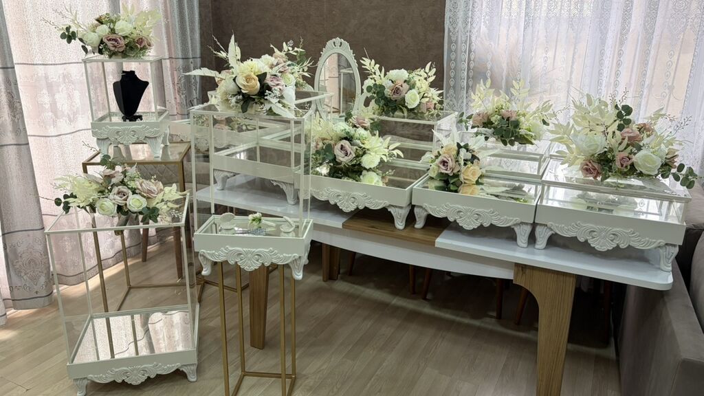 Güzgülü Model 12 dəst Təzə kimidir Qırığı söküyü yoxdur Əlimyandı — Vitrini, Novxanı (2)