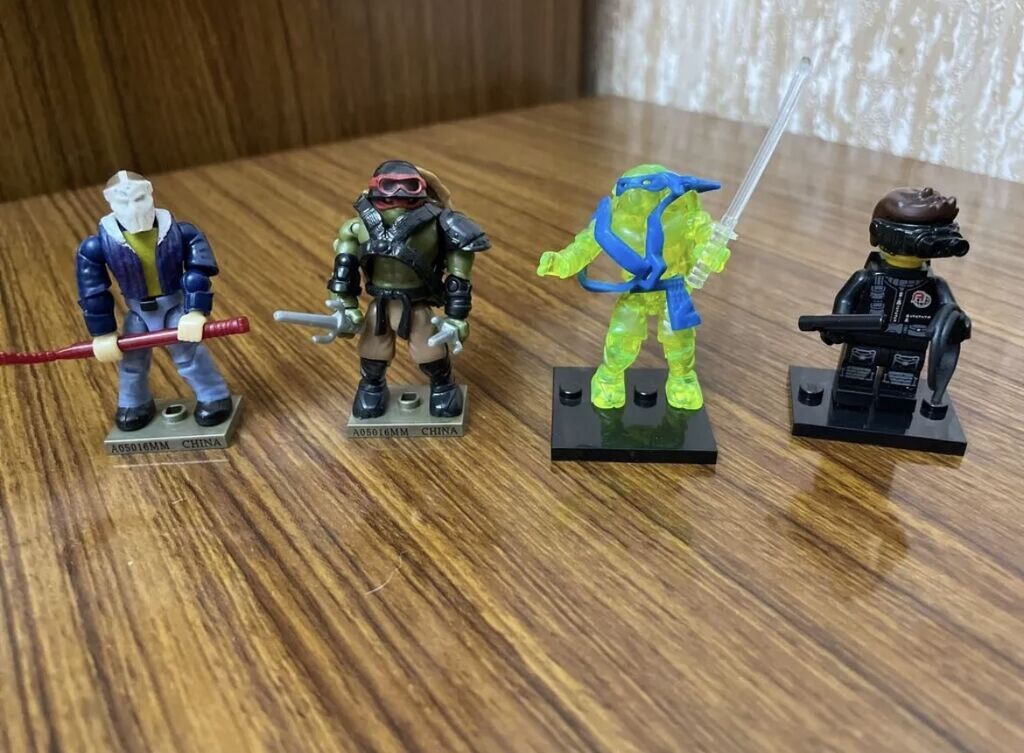 Mega Bloks Штука 5 манат — Oyuncaq figuraları, Bakı (4)