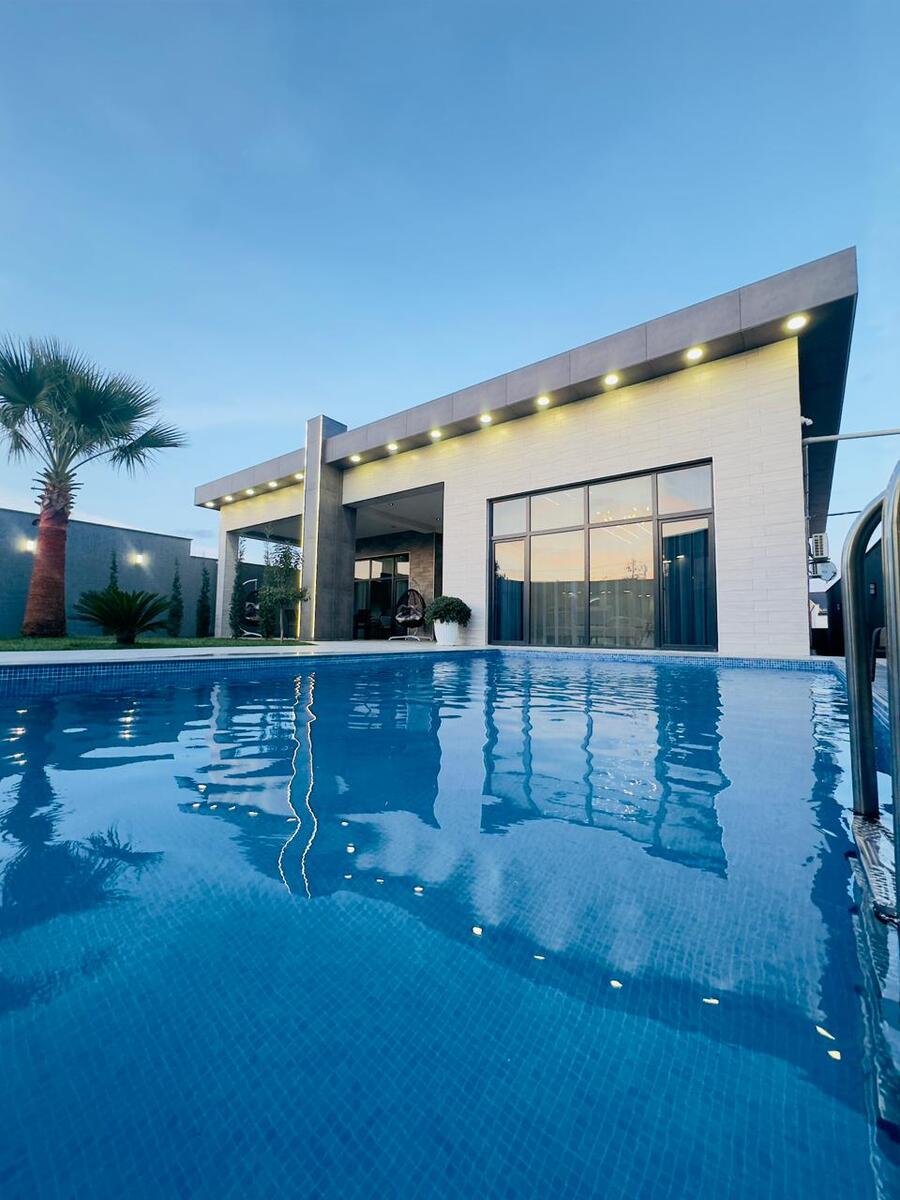Satılır 4 otaqlı həyət evi/bağ evi 200 m² — Ev, villa, Bakı