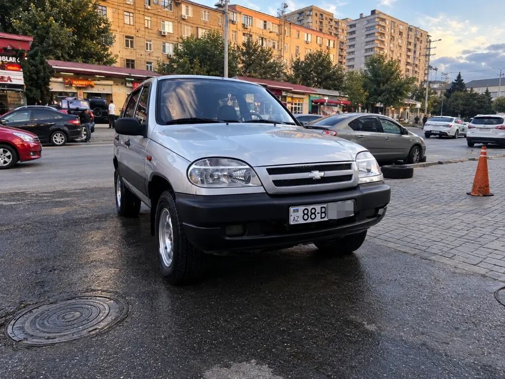 Chevrolet Nıva 1.7 2009 4x4 Mator, karobka və mostlar əla — Avtomobillər, Bakı (2)