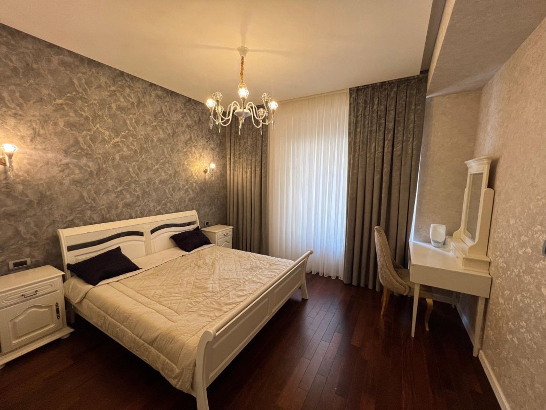 İcarəyə verilir 5 otaqlı yeni tikili 220 m² — Mənzil, Bakı (11)
