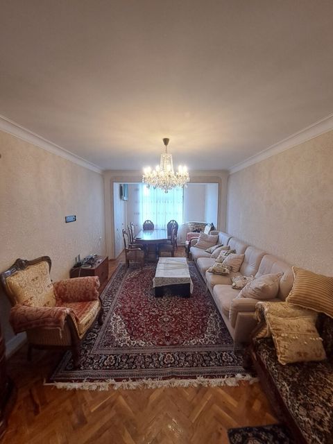3-otaqlı mənzil kirayə verilir, Xalqlar Dostluğu m., 80 m² — Bakı