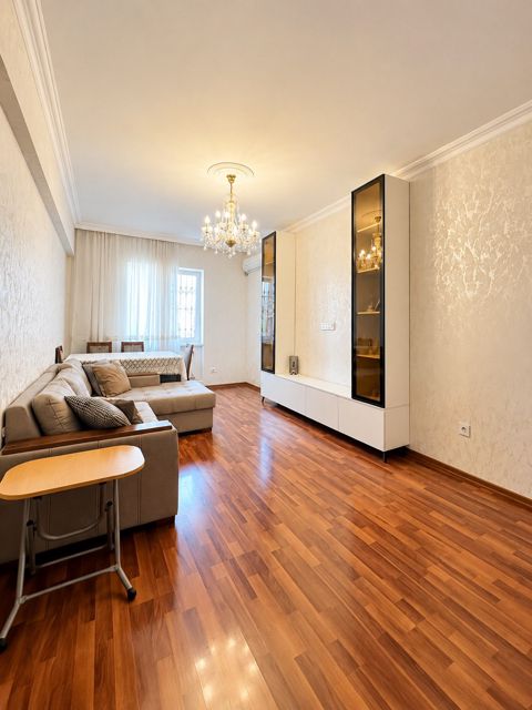 Satılır 3 otaqlı yeni tikili 90 m² — Bakı