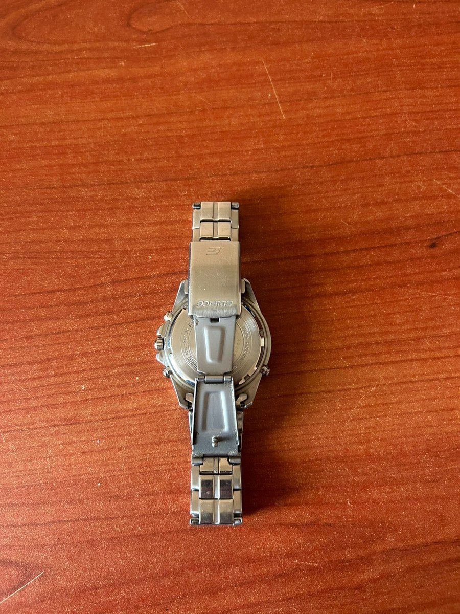 Casio qol saatı — Şəxsi əşyalar, Bakı (2)