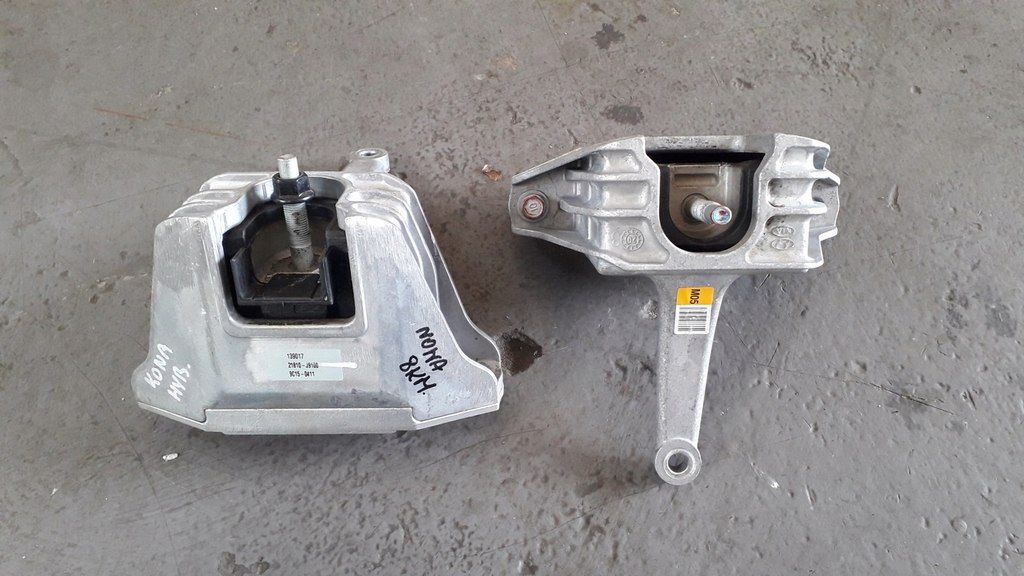 "Hyundai, KIA" sağ mühərrik yastıqları — Ehtiyat hissələri və aksesuarlar, Bakı