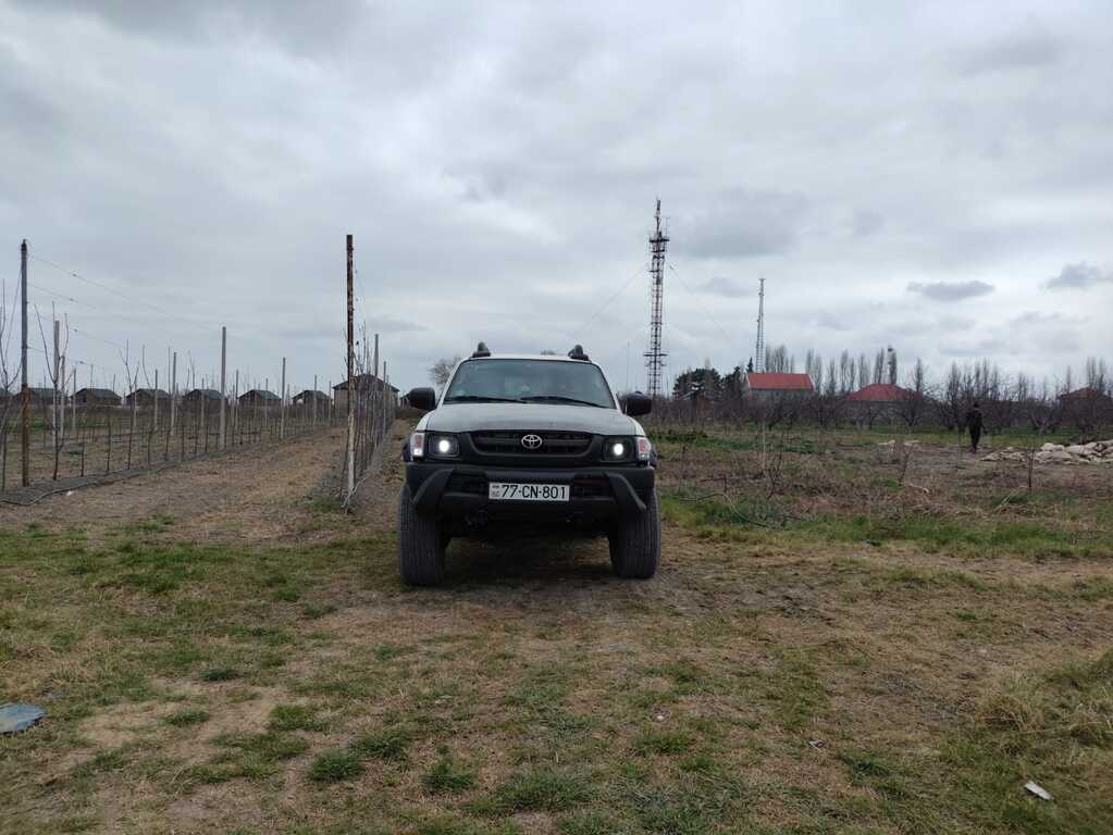 Toyota Hilux, 2.5 L, 1994 il, 388 888 km 77-CN-801 — Avtomobillər, Bakı (5)