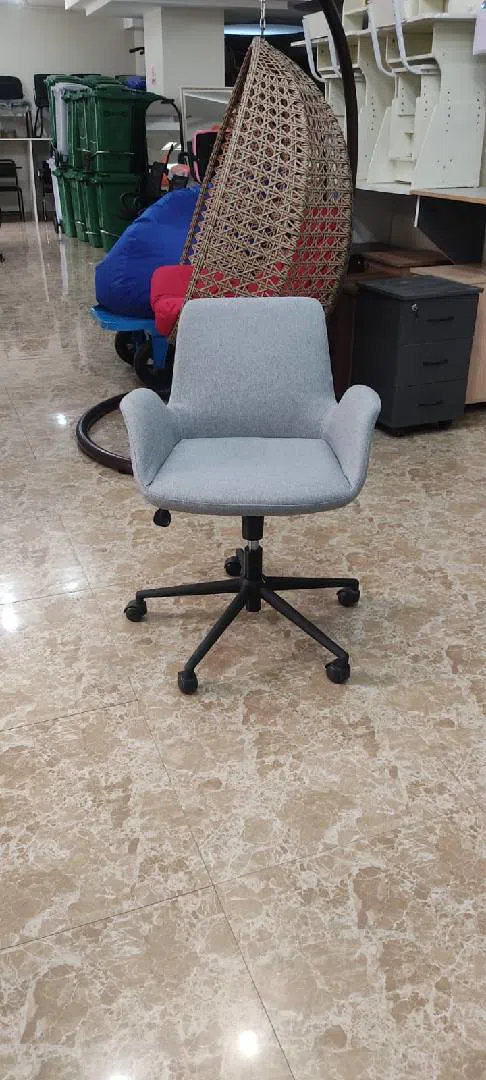 Boz rəng, Ofis üçün kreslo — Ofis mebeli, Bakı (2)