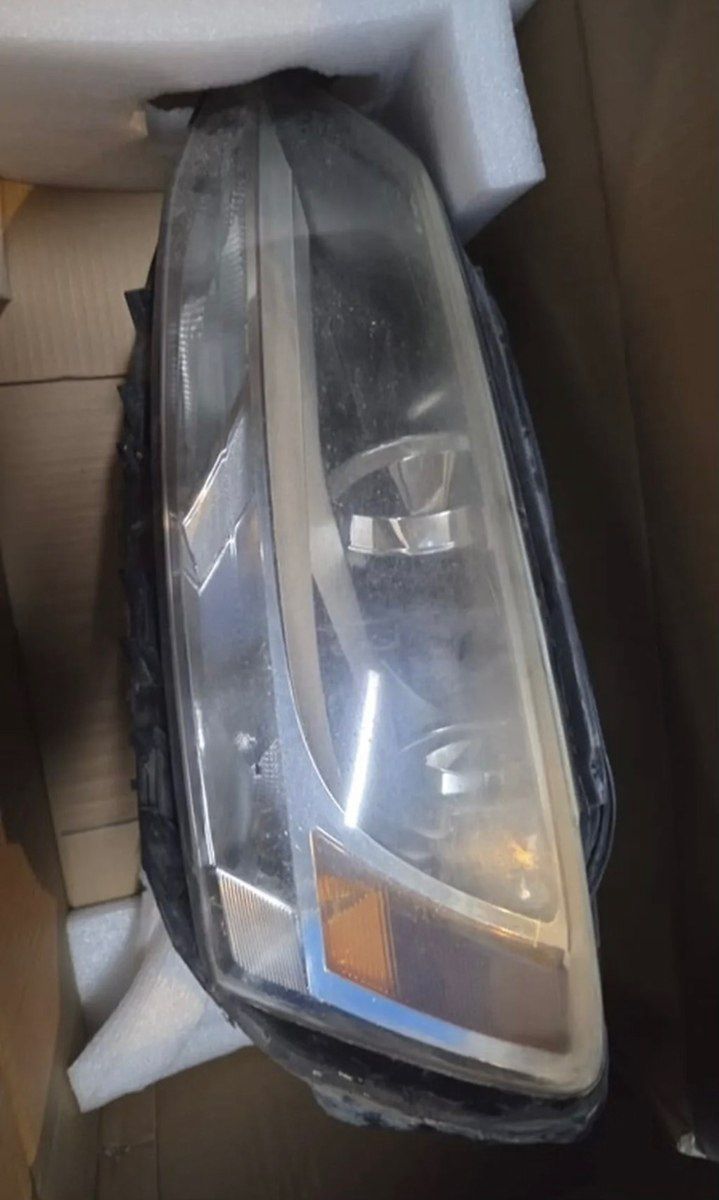 Volkswagen Jetta farası — Ehtiyat hissələri və aksesuarlar, Bakı