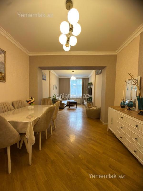 Kirayə 3 otaqlı Bina evi menzil (Köhnə tikili), 90 m², Yasamal rayonu — Mənzil, Bakı