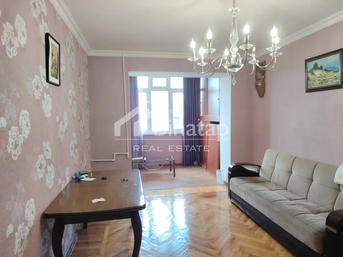 Satılır 3 otaqlı köhnə tikili 80 m², Elmlər Akademiyası metrosu, Yasamal rayonu — Mənzil, Bakı (2)