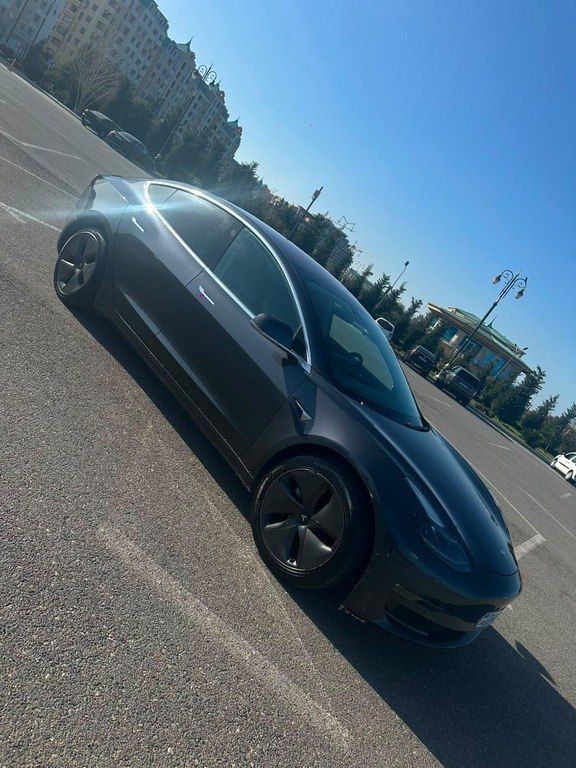 Tesla Model 3, 62 kWh, 2018 il, 110 000 km — Avtomobillər, Bakı (4)