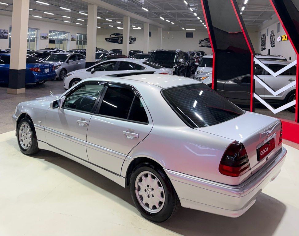 Mercedes C 200, 2.0 L, 1999 il, 320 000 km — Avtomobillər, Sumqayıt (8)