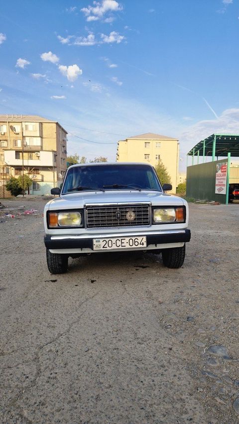 Lada (VAZ) 2107, 1.6 L, 2005 il, 200 000 km — 5 500 ₼ · Gəncə · Avtomobillər Lada (VAZ) 2107, 1.6 L, 2005 il, 200 000 km — Gəncə