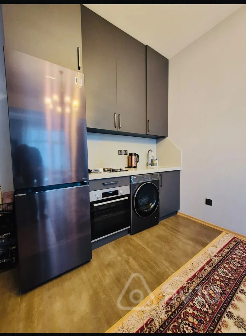 3 otaqlı mənzil, 75 m², Zərifə Əliyevə küç. — kirayə — Mənzil, Bakı (3)