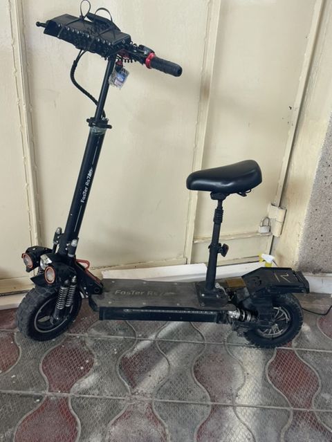 Elektrik skuter – Foster RS7 - Güclü ikiqat ön amortizatorlu asqı — Gəncə