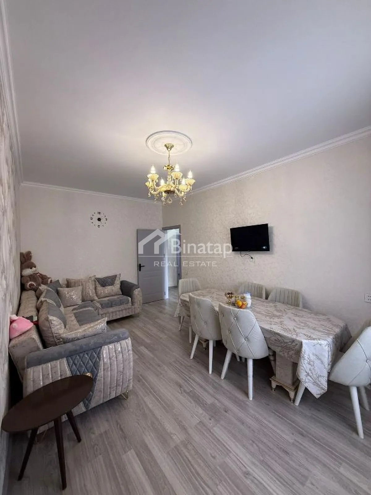 Satılır 4 otaqlı köhnə tikili 110 m², İnşaatçılar metrosu, Yasamal rayonu — Mənzil, Bakı (2)