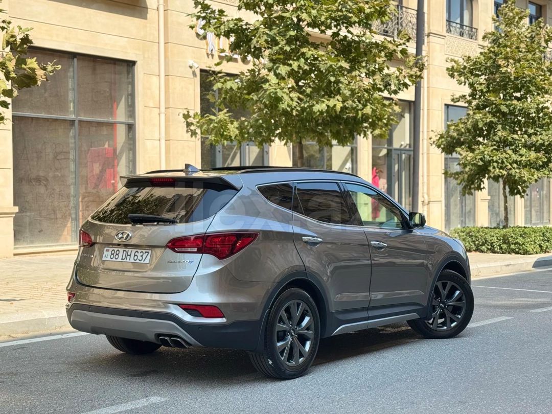 2018 Hyundai Santa Fe, 2.0 L, 2018, 190,000 km 10-AH-158 — Avtomobillər, Bakı (4)