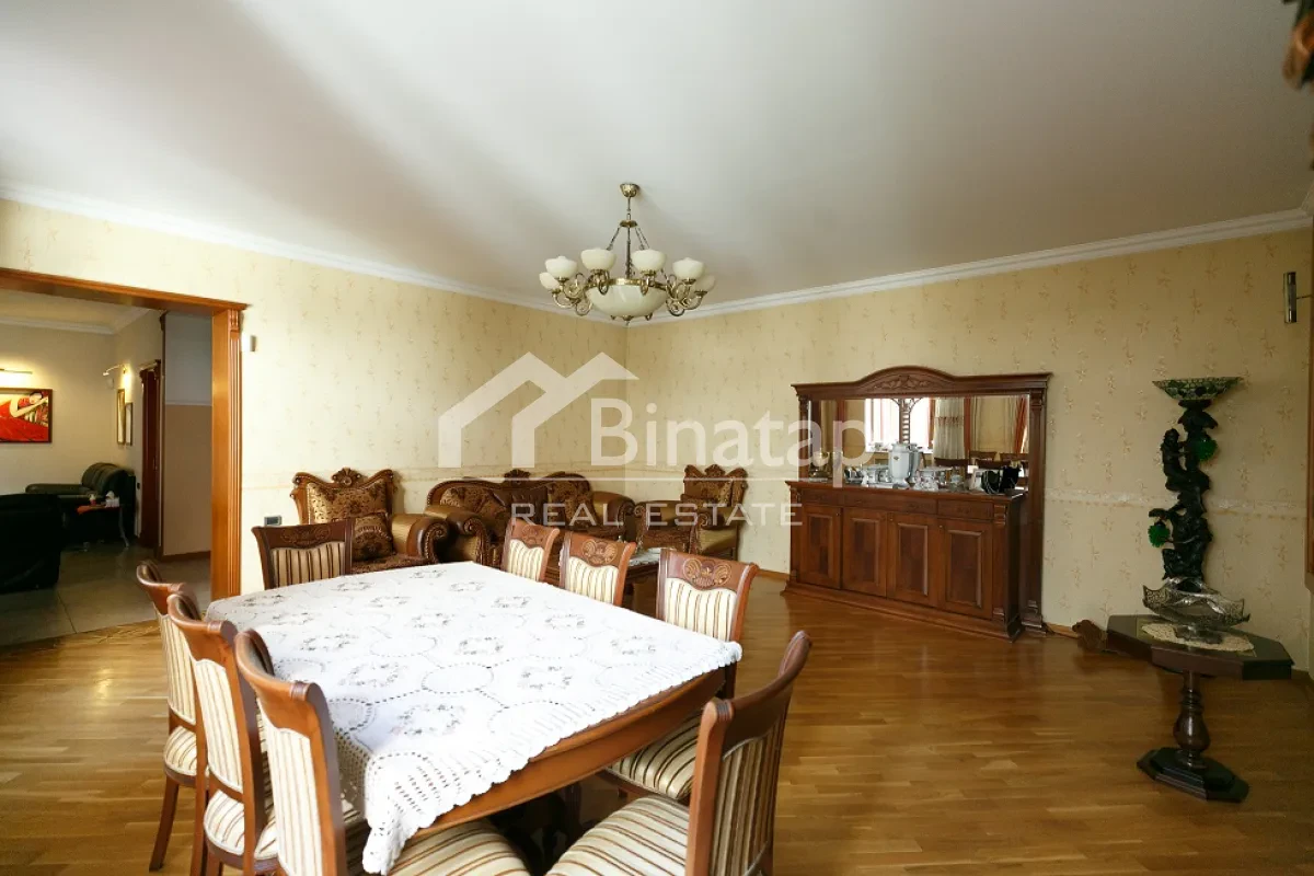 Satılır 8 otaqlı həyət evi / bağ evi 630 m², Gənclik metrosu, Nərimanov rayonu — Ev, villa, Bakı (4)