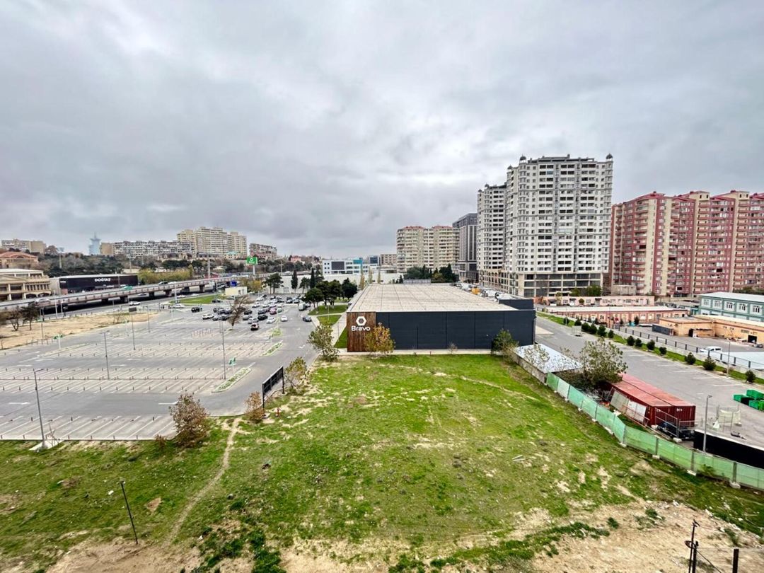 Satılır 4 otaqlı yeni tikili 181 m² — Mənzil, Bakı (3)