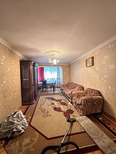 Satılır 3 otaqlı köhnə tikili 70 m² — Bakı