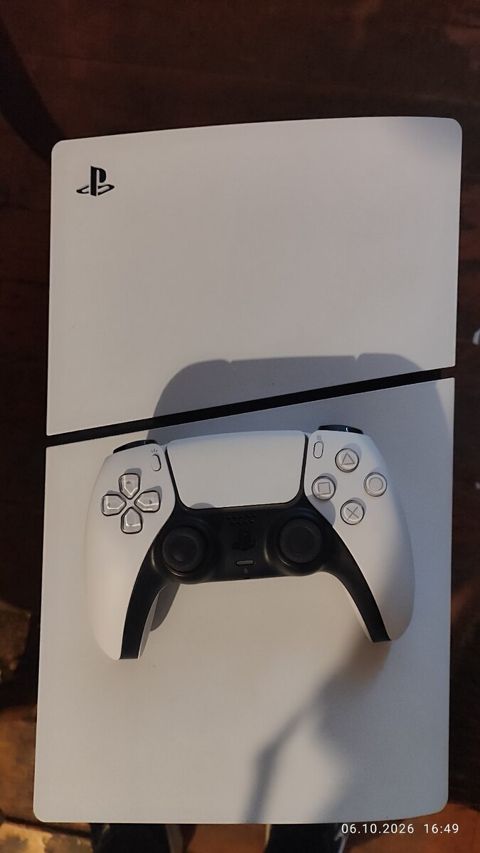 PlayStation 5 Slim 1TB — 1 100 ₼ · Sumqayıt · Oyunlar, konsollər və proqramlar PlayStation 5 Slim 1TB — Sumqayıt