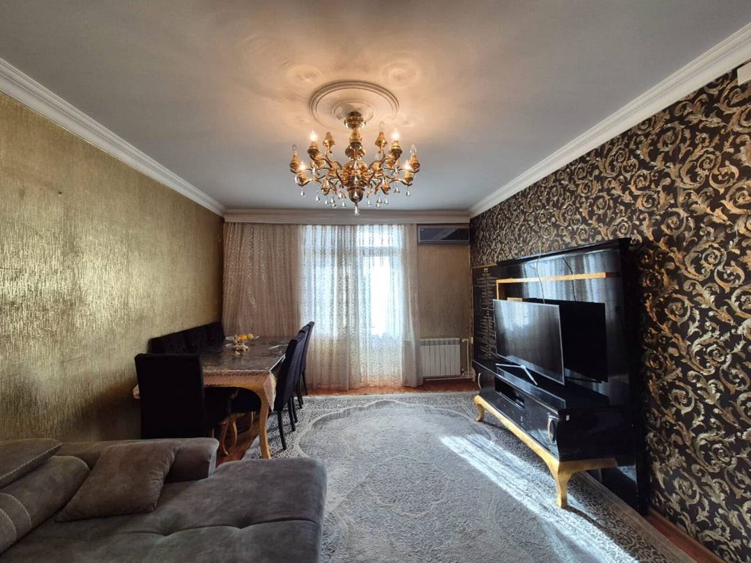Satılır 3 otaqlı köhnə tikili 80 m² — Mənzil, Bakı (2)